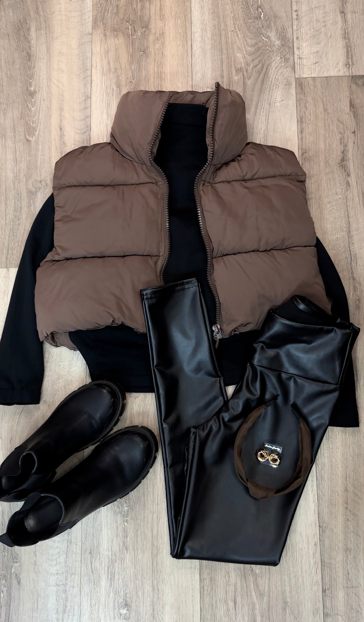 Cropped Puffer Vest